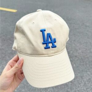 Cream Cap with Silver Buckle